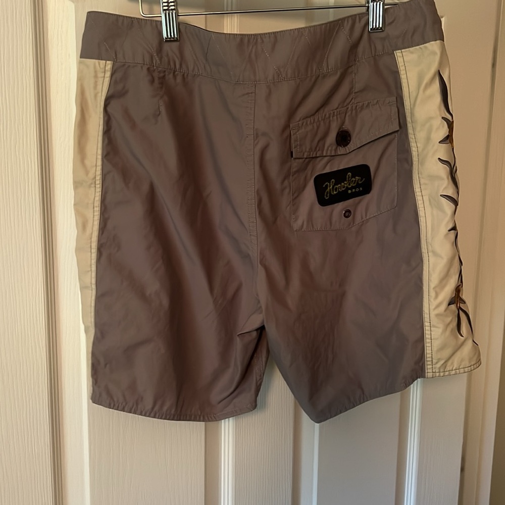 Howler Brothers Crosscut Deluxe Shorts Size 33 NWOT - Picture 3 of 5